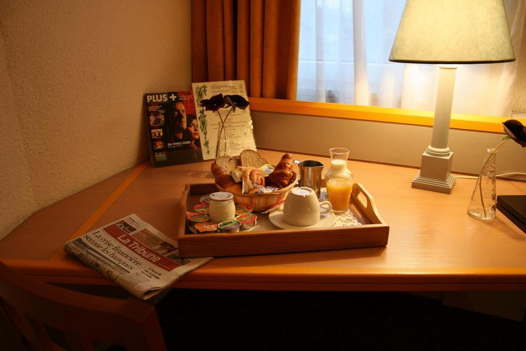 The Originals City, Hotel Le Forum, Strasbourg Nord Schiltigheim Bagian luar foto