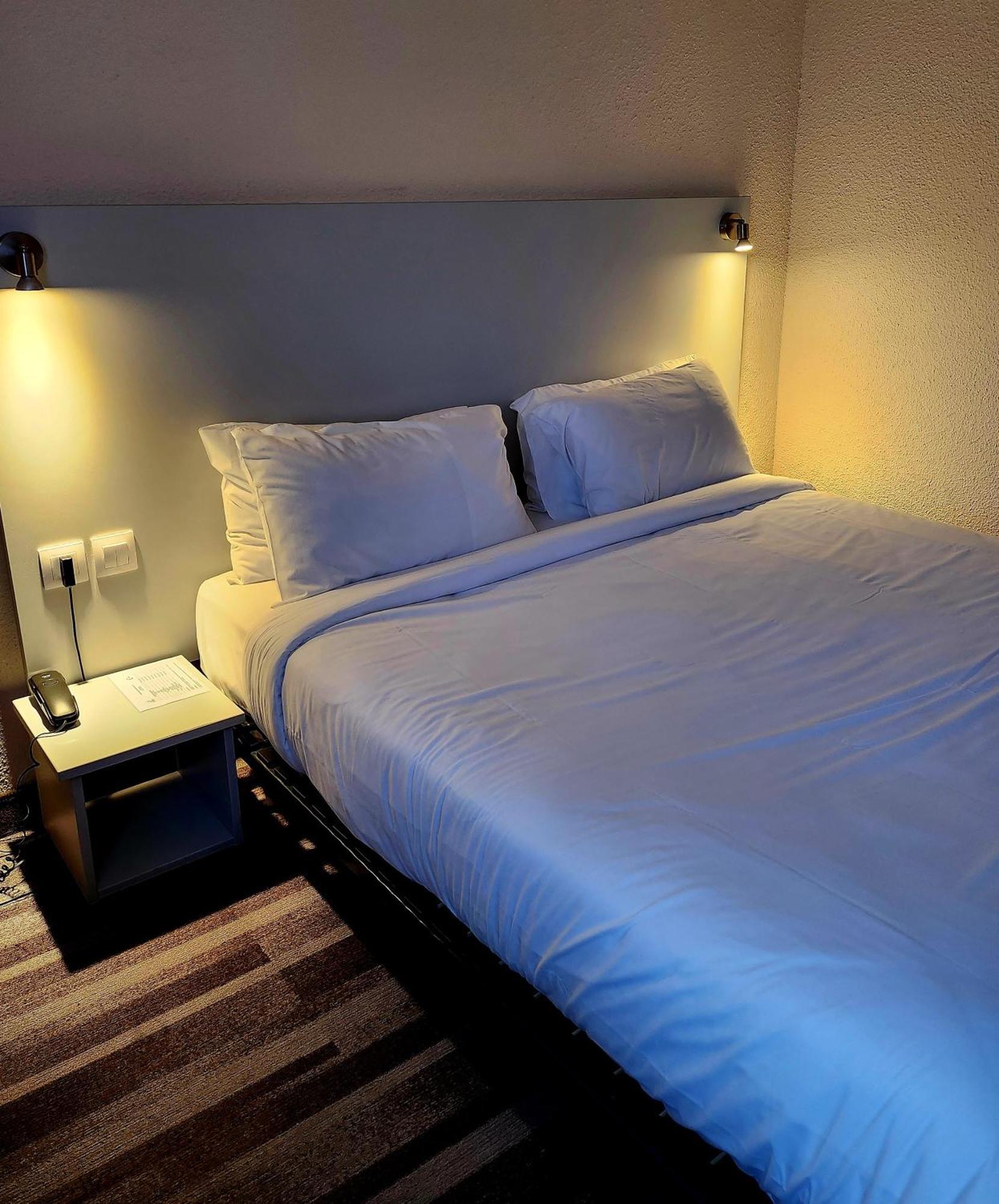 The Originals City, Hotel Le Forum, Strasbourg Nord Schiltigheim Bagian luar foto