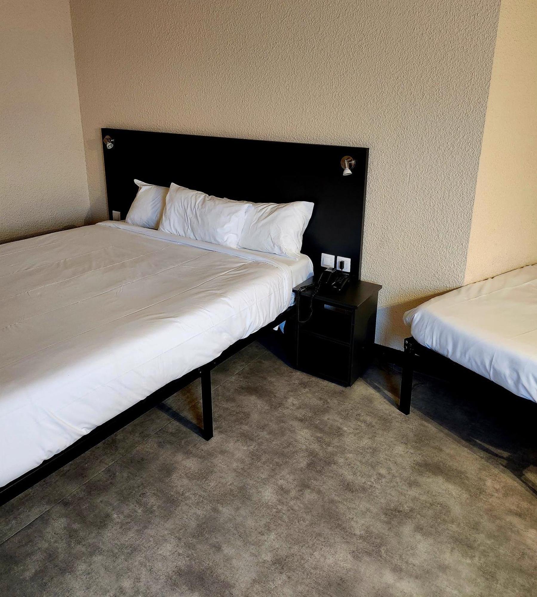 The Originals City, Hotel Le Forum, Strasbourg Nord Schiltigheim Bagian luar foto