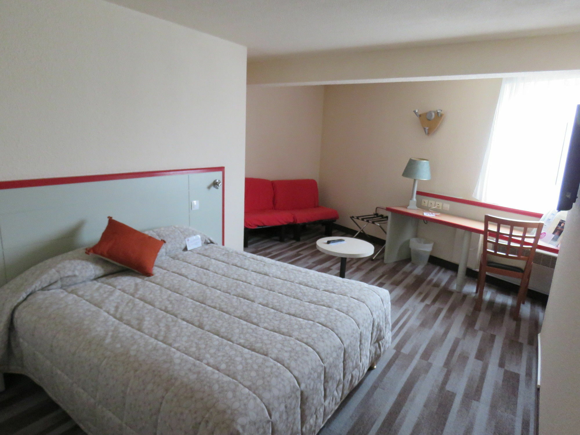 The Originals City, Hotel Le Forum, Strasbourg Nord Schiltigheim Bagian luar foto