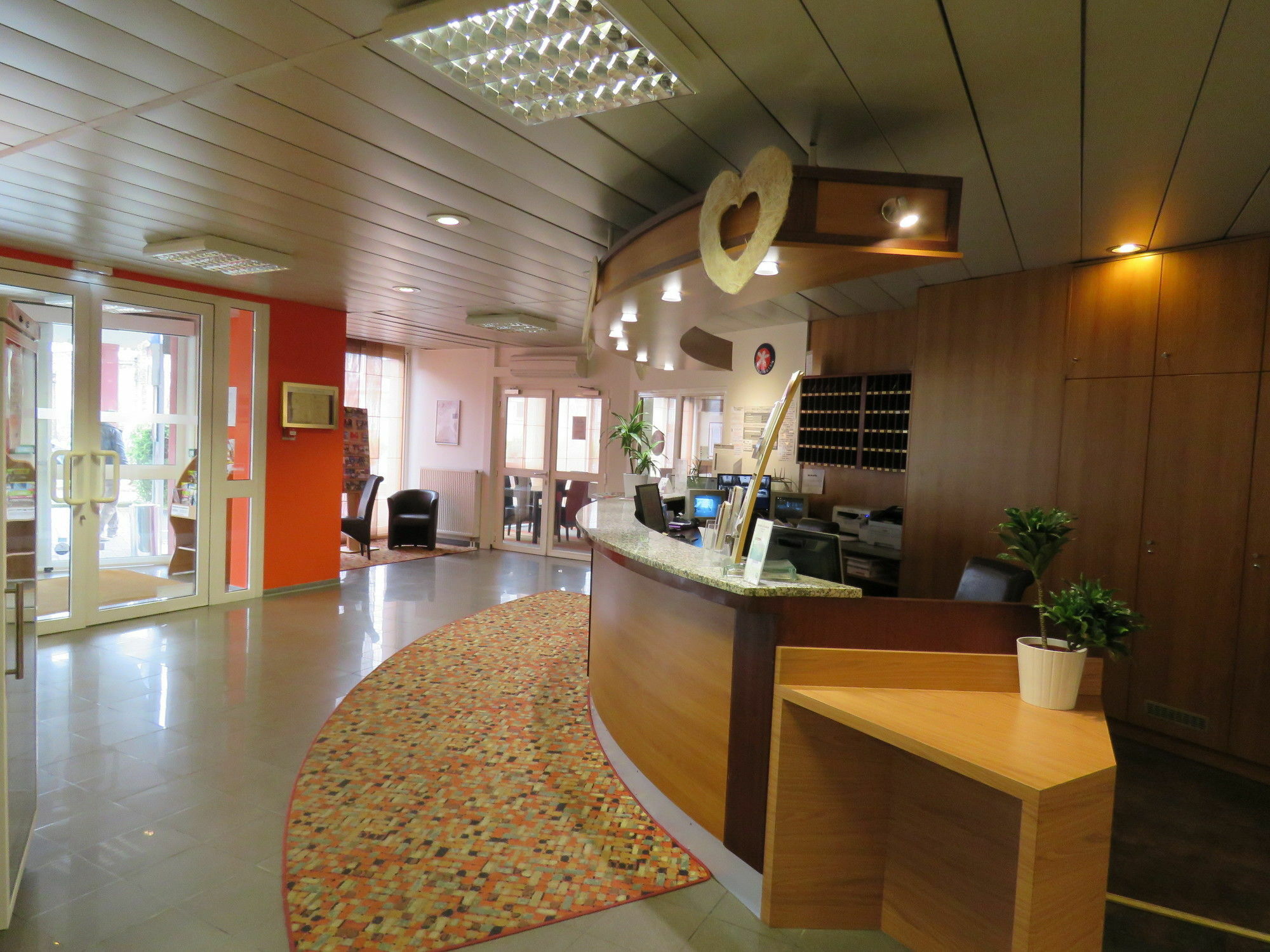 The Originals City, Hotel Le Forum, Strasbourg Nord Schiltigheim Bagian luar foto